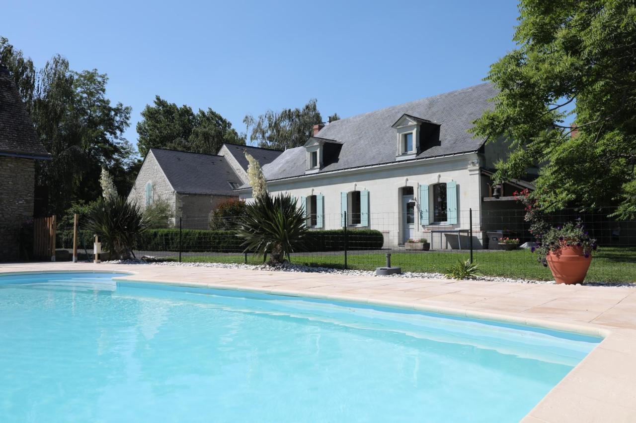 Rive Gauche - Chambres D'Hotes En Bord D'Authion Maze Exterior photo
